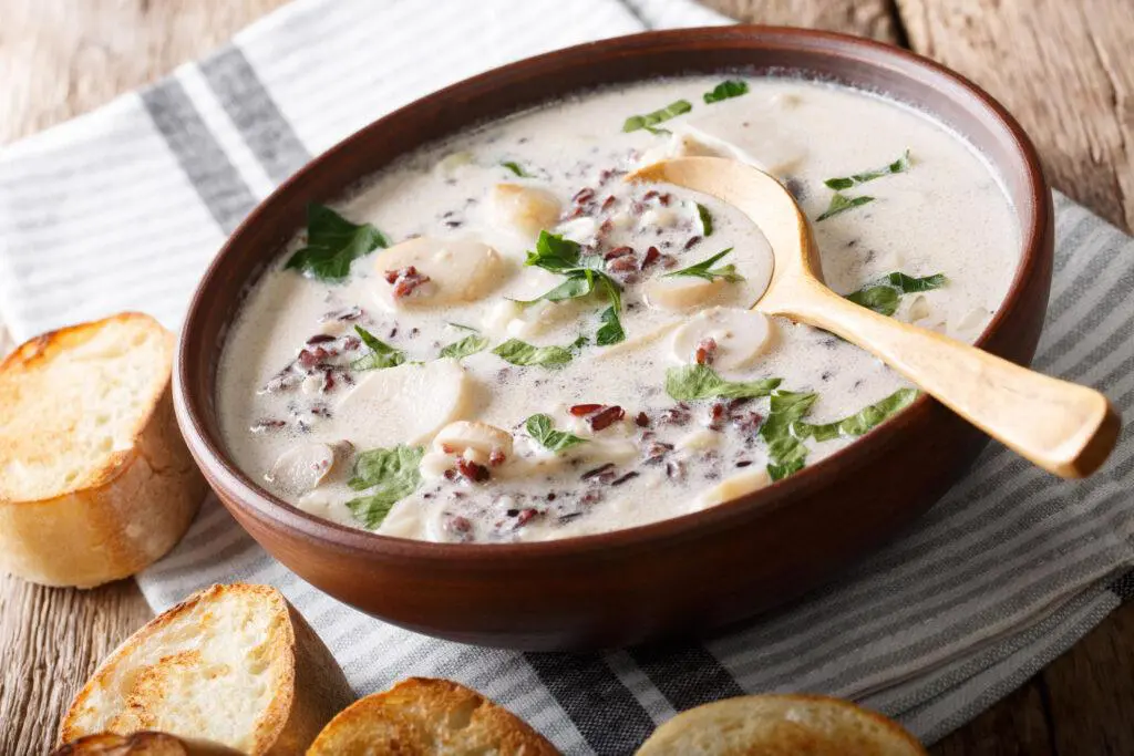 Creamy Mushroom and Wild Rice Soup