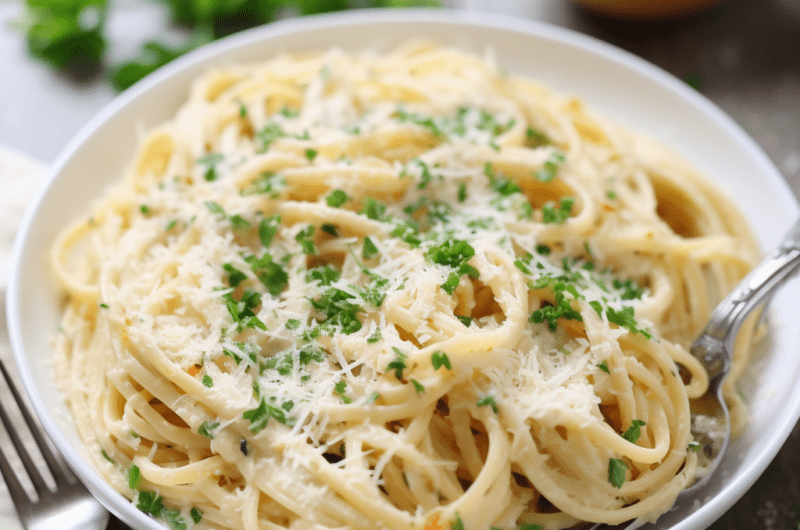 Creamy Garlic Parmesan Pasta