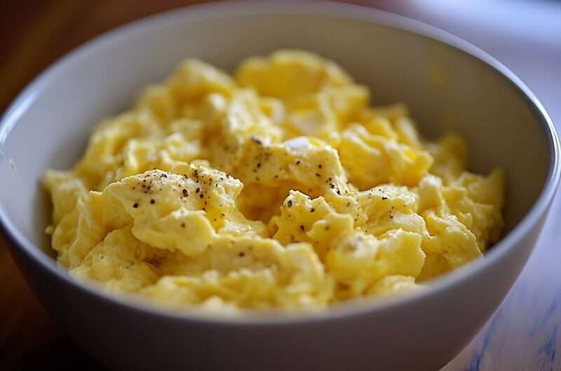 The Fluffiest Scrambled Eggs